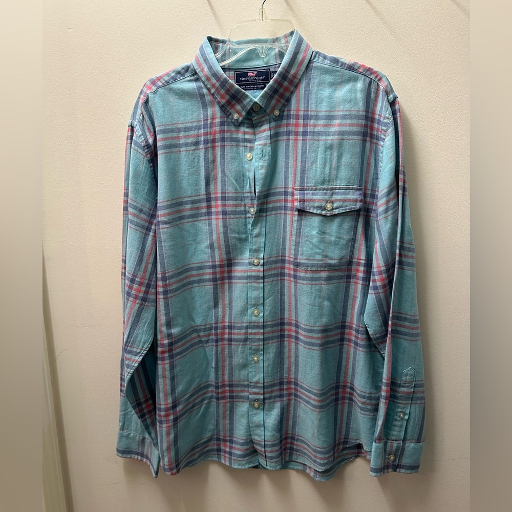 Vineyard Vines Button Down